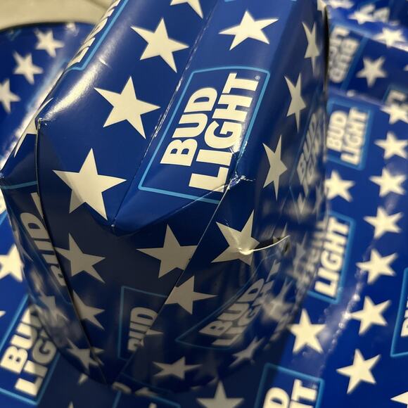 Bud Light Cowboy Hat Beer Box Cardboard - New One Size Adult - Picture 2 of 4